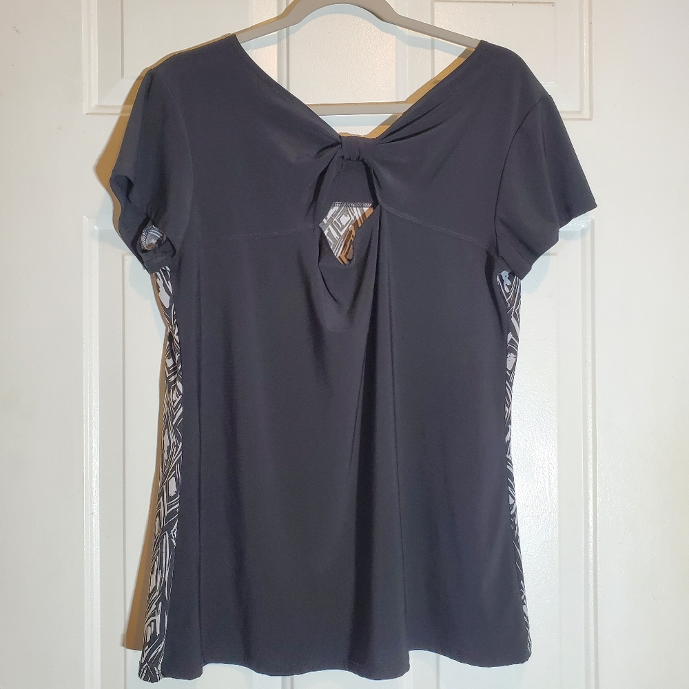 Forever Jade Printed Top - Picture 3 of 5